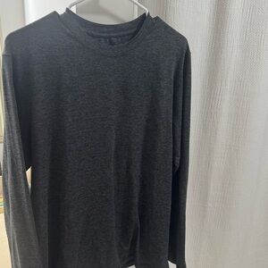 ALO Yoga Charcoal Long Sleeve Tee